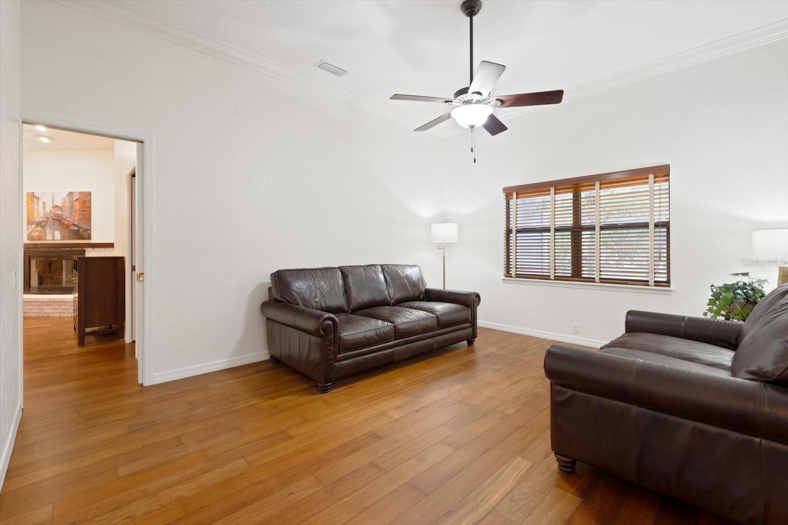Image 6 of 51 For 5481 Cork Oak Street