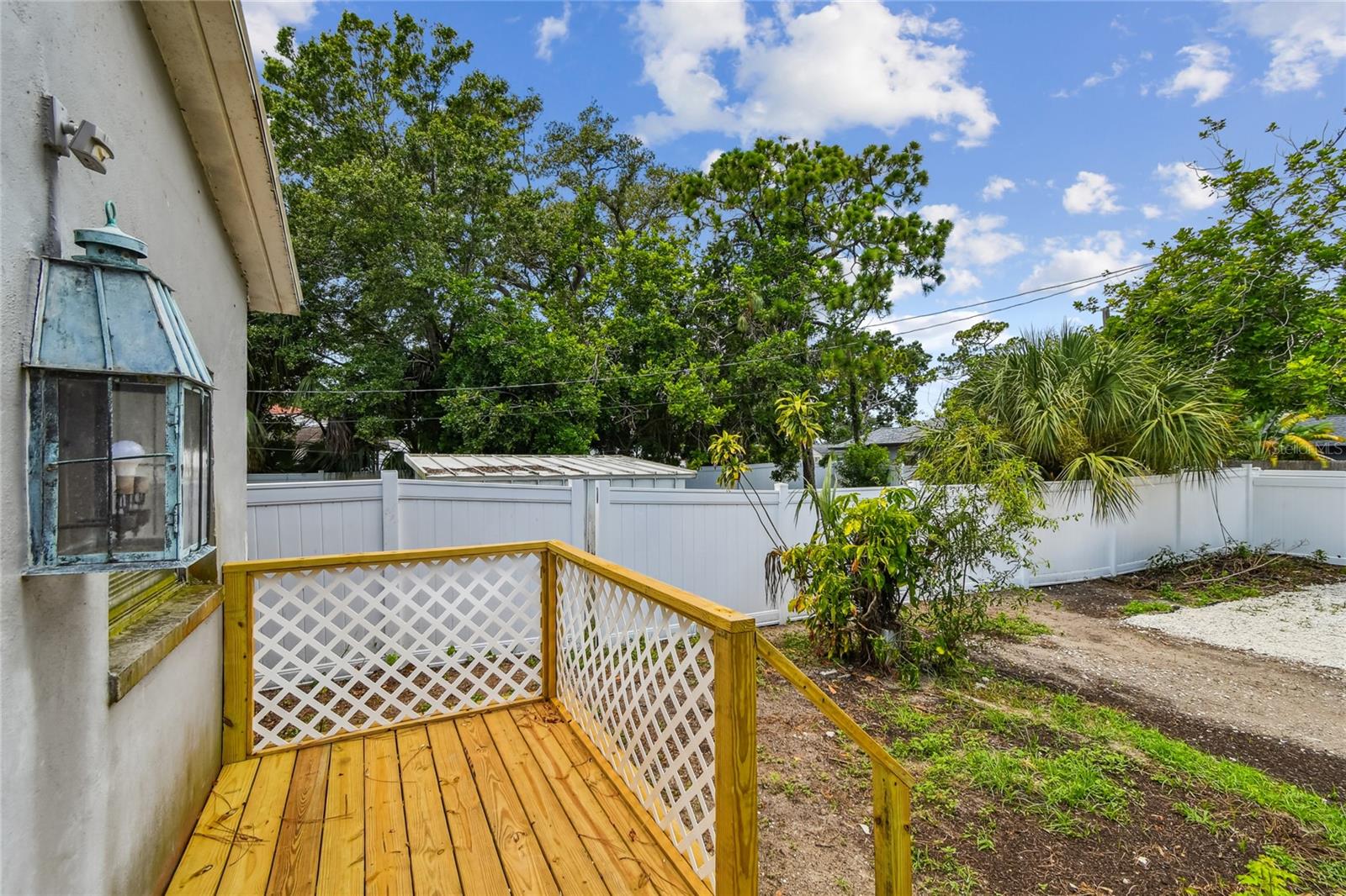 Image 40 of 52 For 751 Southwest Boulevard N