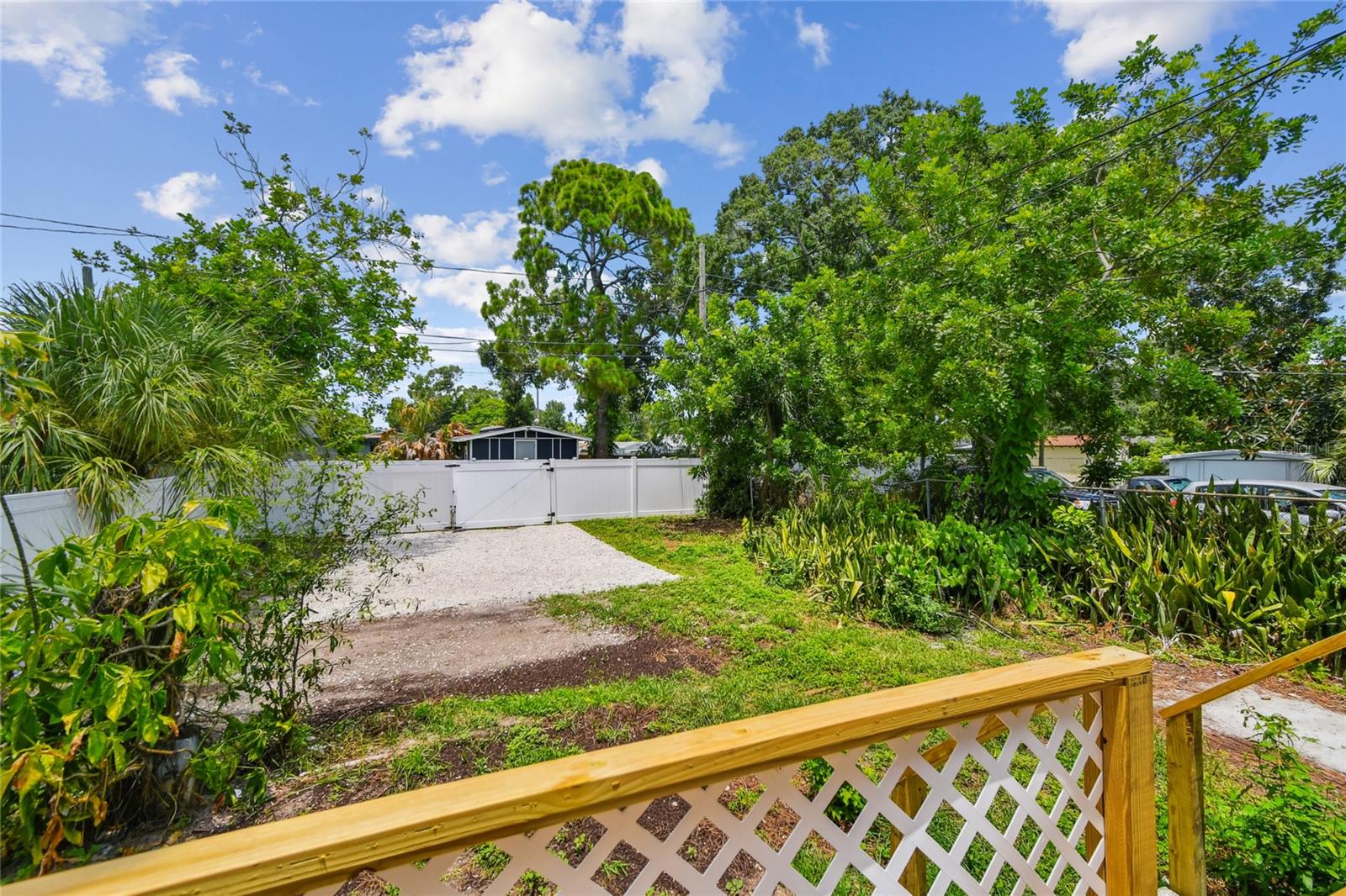 Image 41 of 52 For 751 Southwest Boulevard N