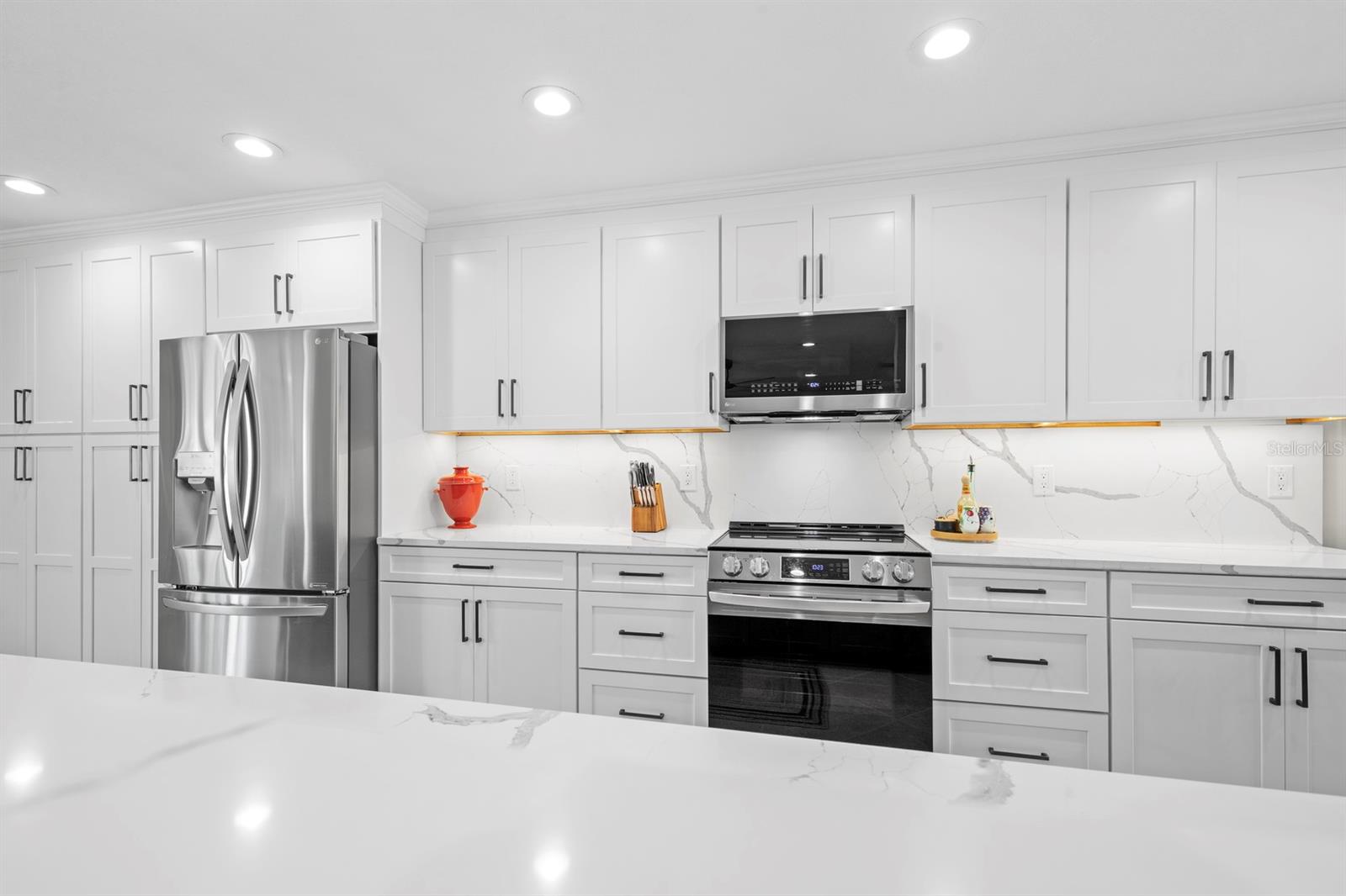 Image 22 of 63 For 6436 Cocos Drive