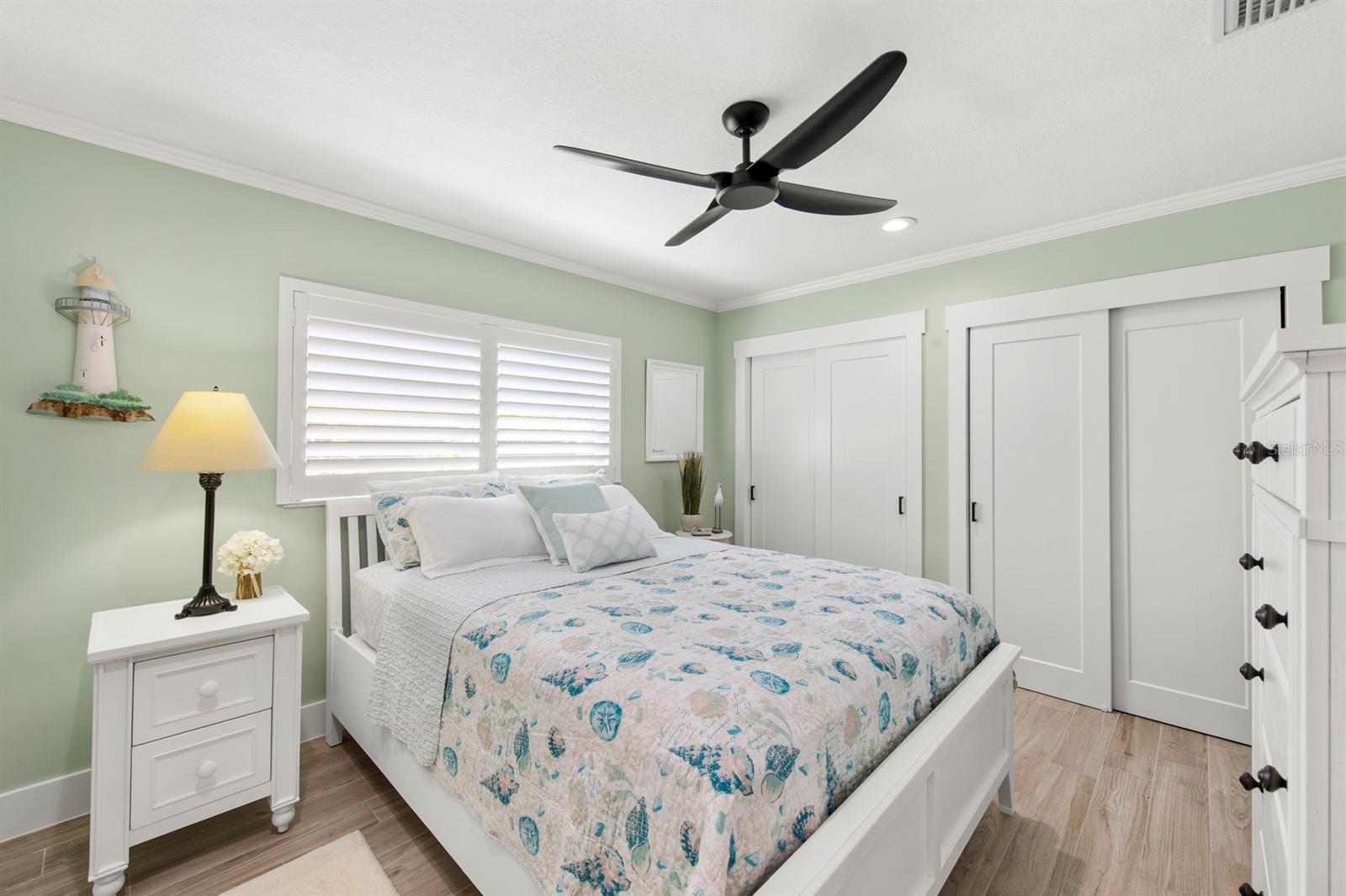 Image 33 of 63 For 6436 Cocos Drive