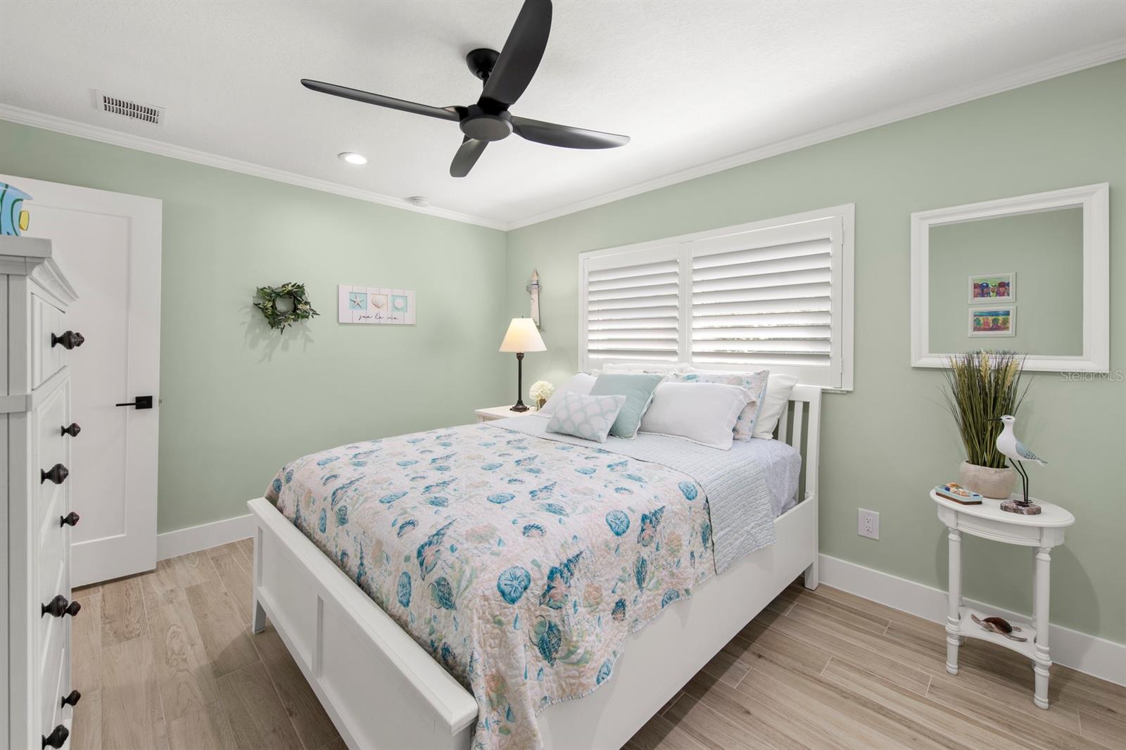 Image 34 of 63 For 6436 Cocos Drive