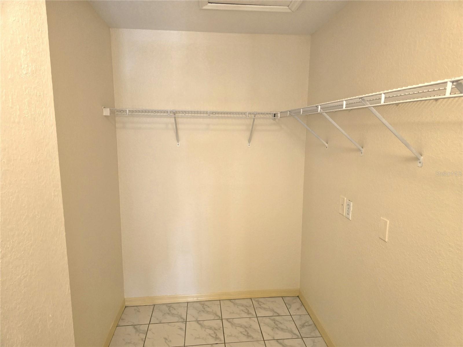 Image 38 of 56 For 7428 Vista Way 201