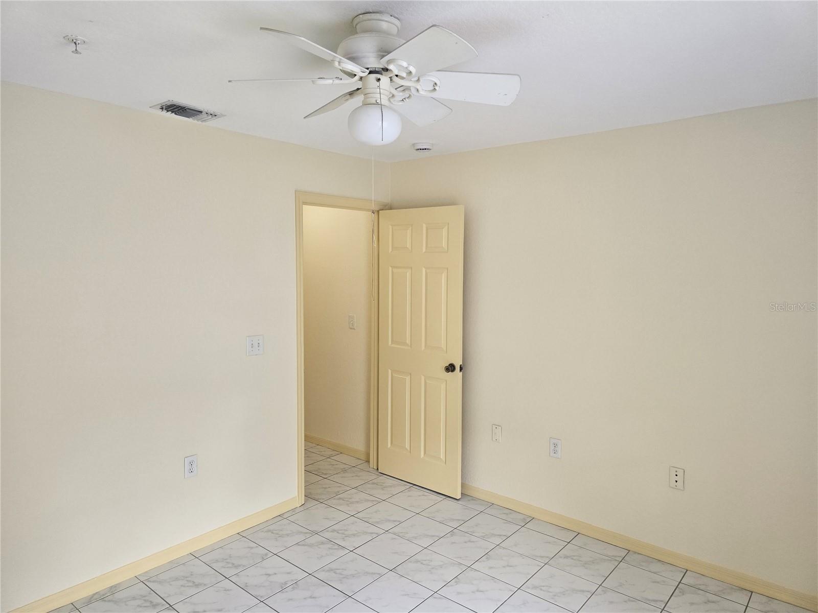 Image 41 of 56 For 7428 Vista Way 201