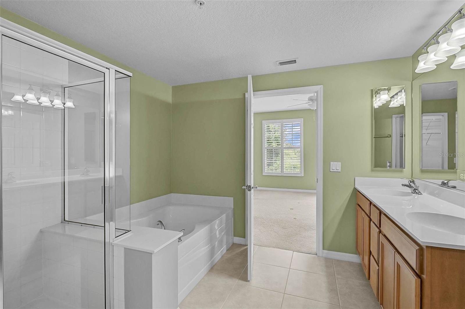 Image 18 of 38 For 1257 Burgos Drive 302
