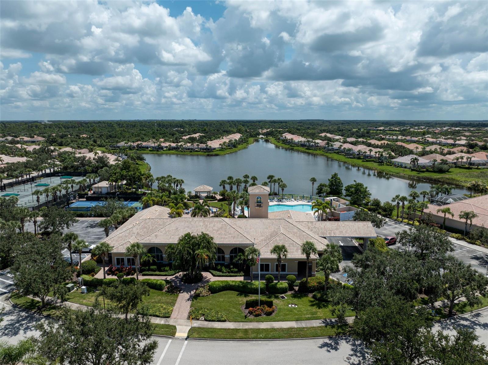 Image 35 of 38 For 1257 Burgos Drive 302