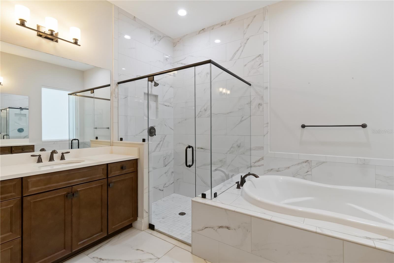 Image 13 of 32 For 12132 Gannett Place