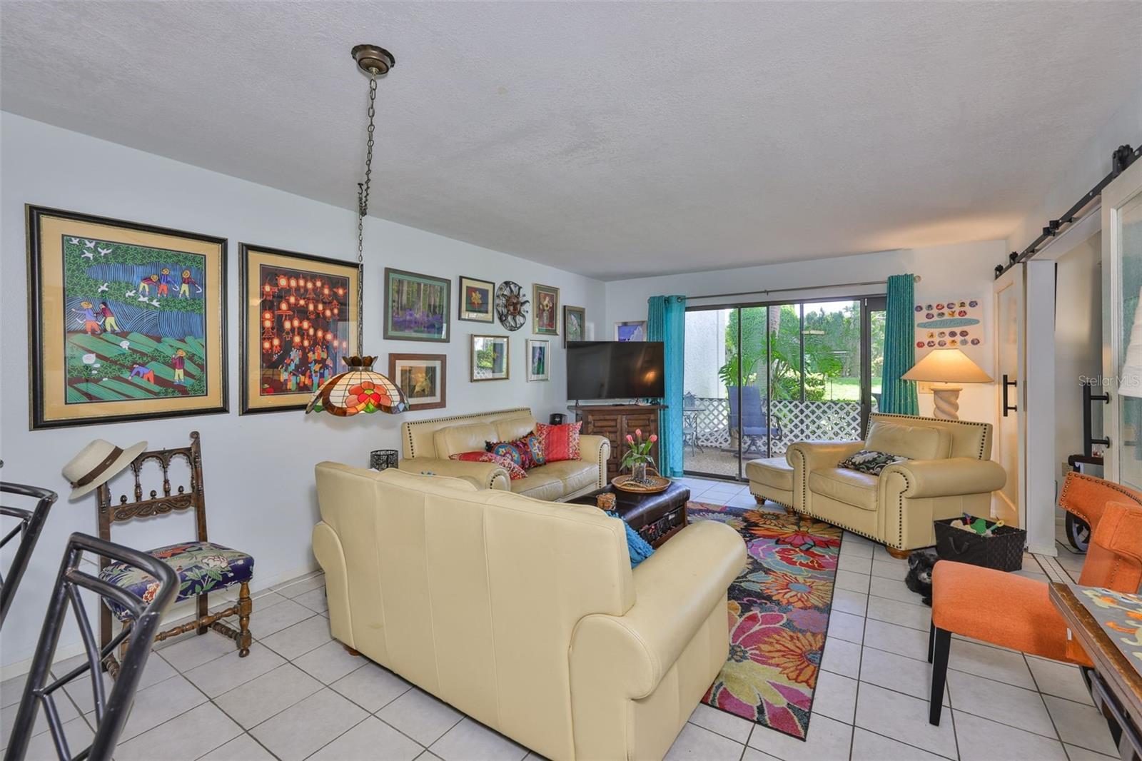 Image 10 of 35 For 505 Lakeside Drive 505