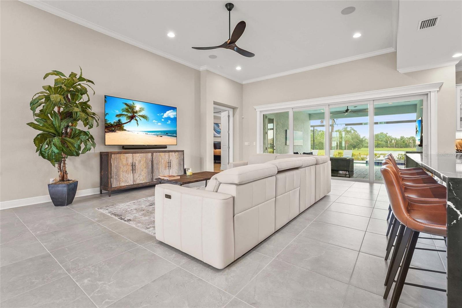 Image 19 of 91 For 6173 Lungo Lago Drive