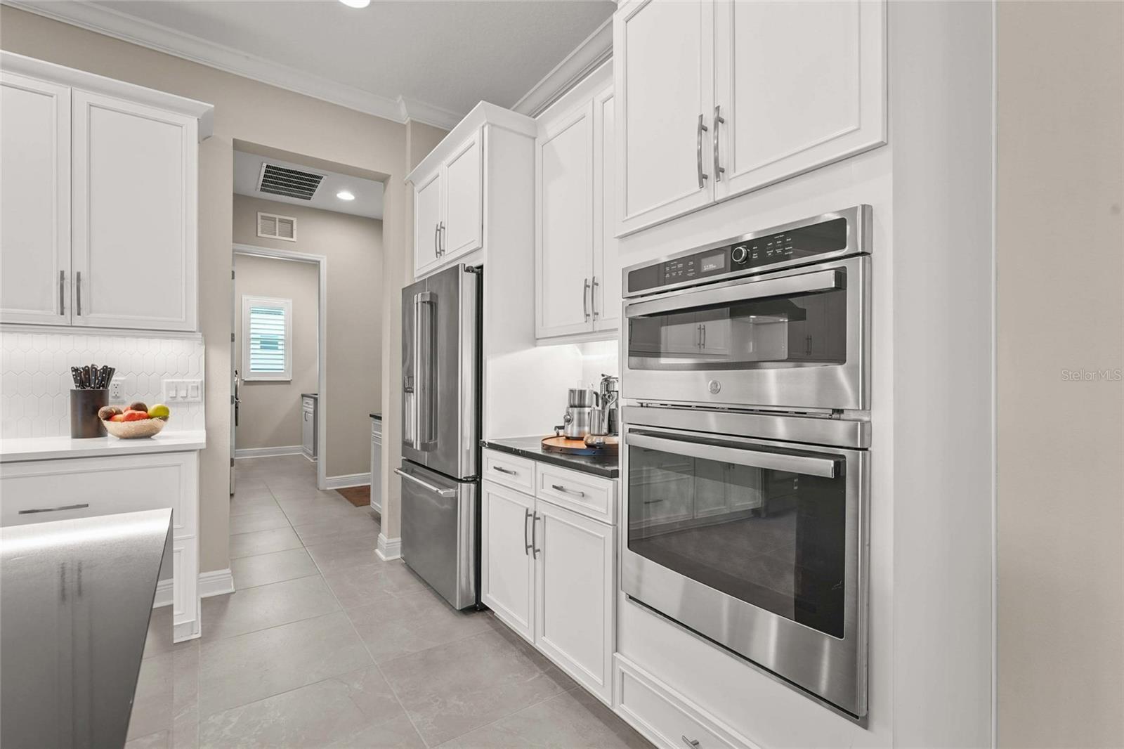Image 27 of 91 For 6173 Lungo Lago Drive