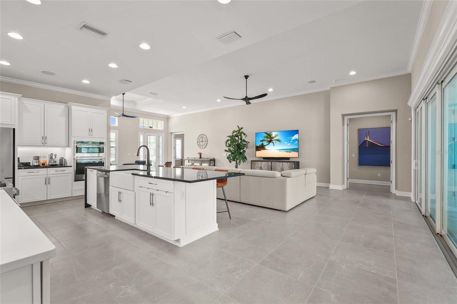 Image 30 of 91 For 6173 Lungo Lago Drive