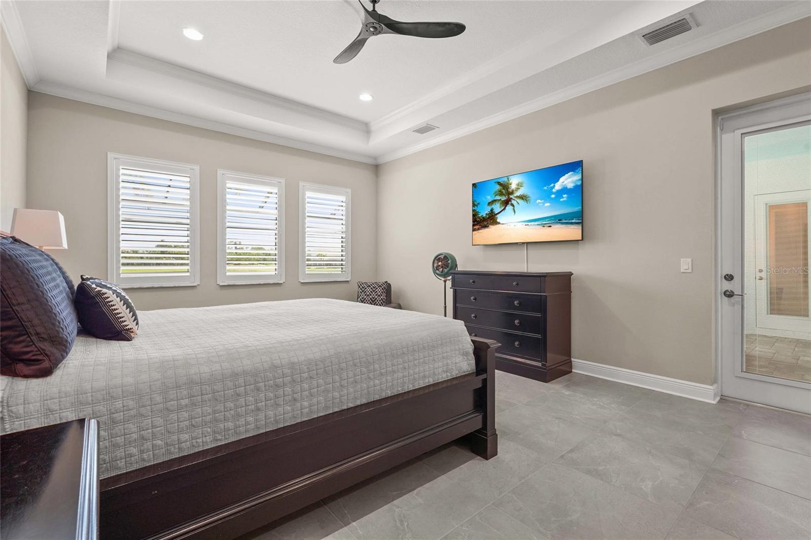 Image 34 of 91 For 6173 Lungo Lago Drive