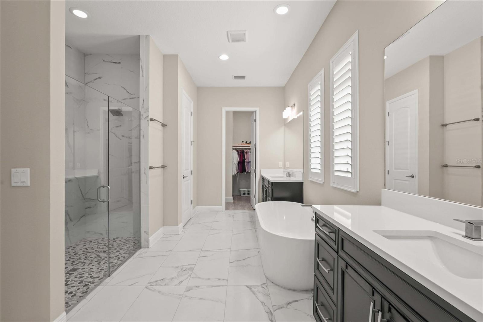 Image 38 of 91 For 6173 Lungo Lago Drive