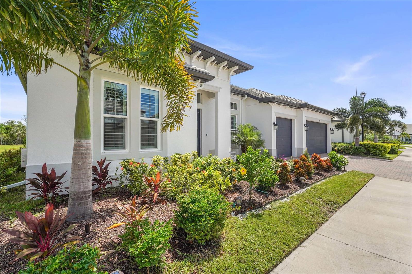 Image 6 of 91 For 6173 Lungo Lago Drive