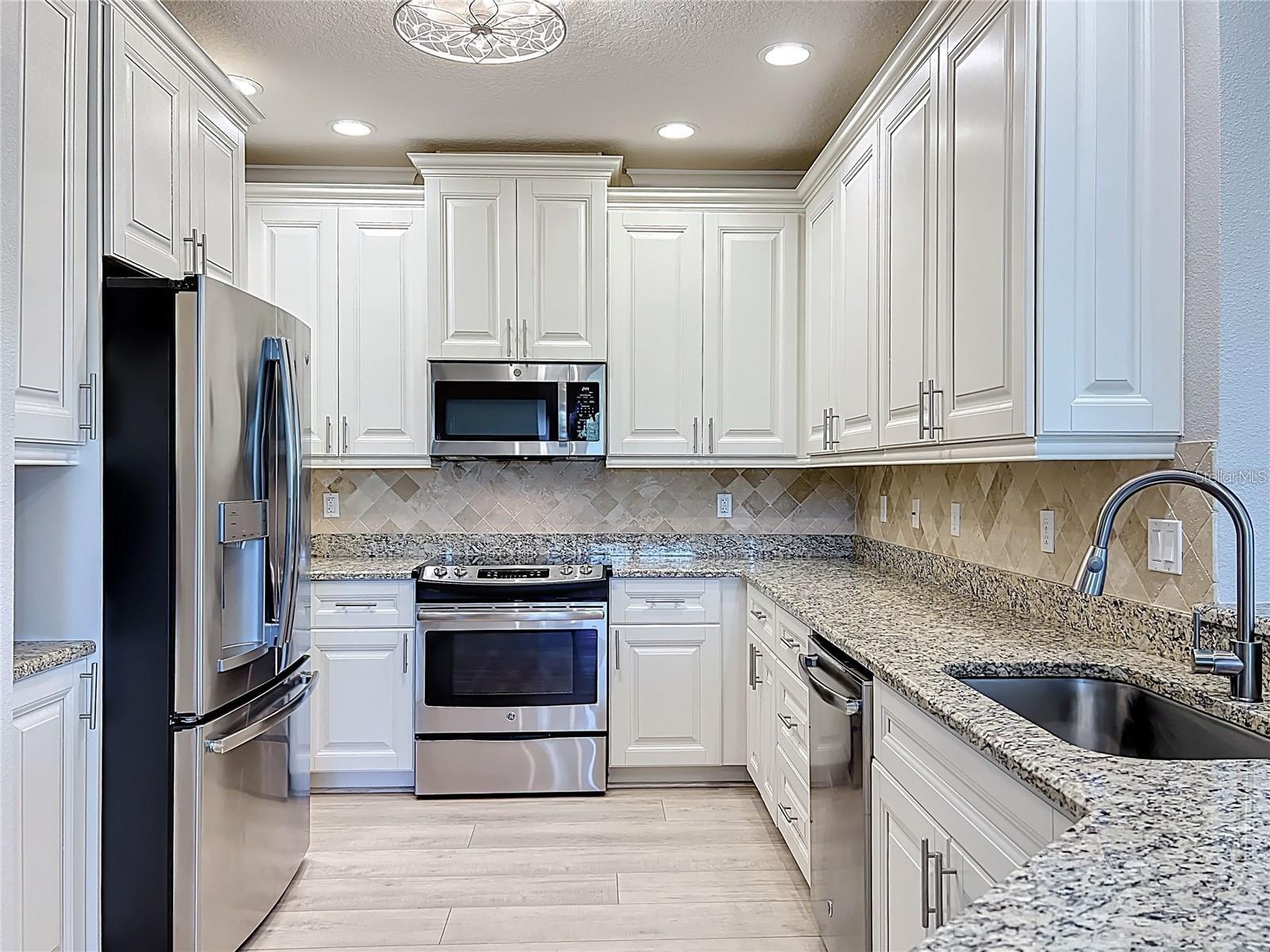 Image 10 of 65 For 7810 34th Avenue W 103