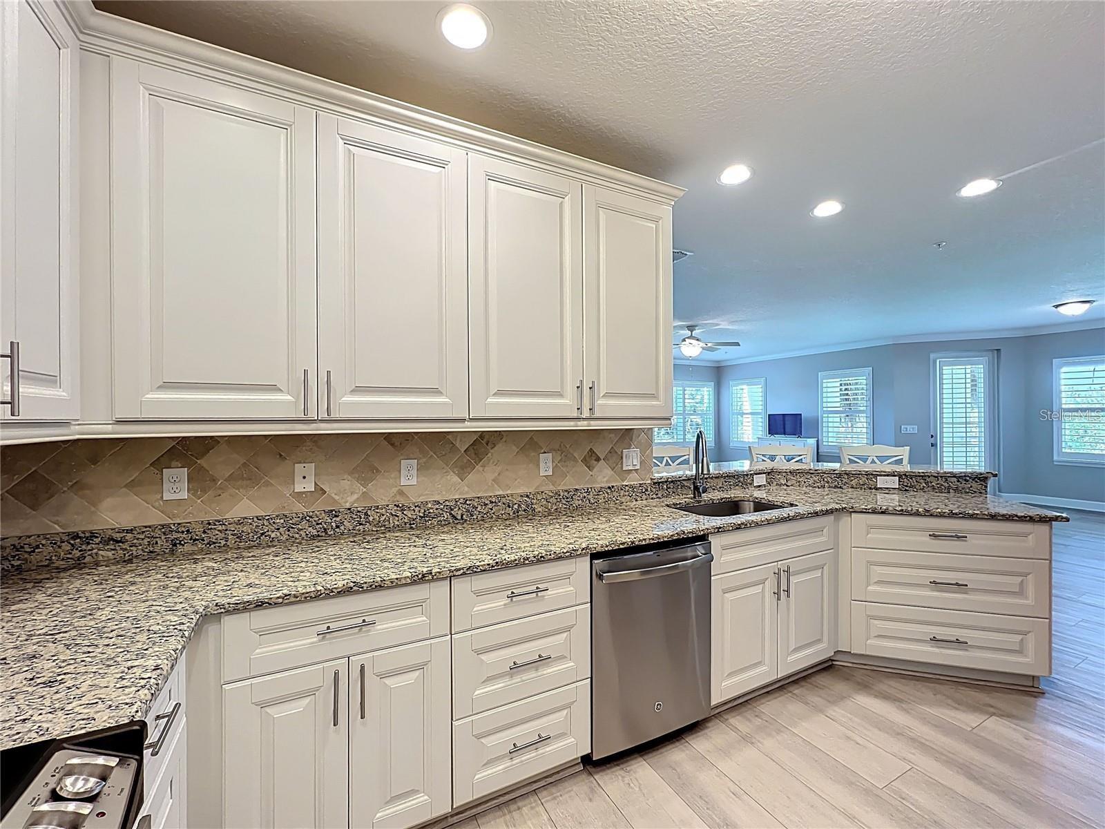 Image 9 of 65 For 7810 34th Avenue W 103