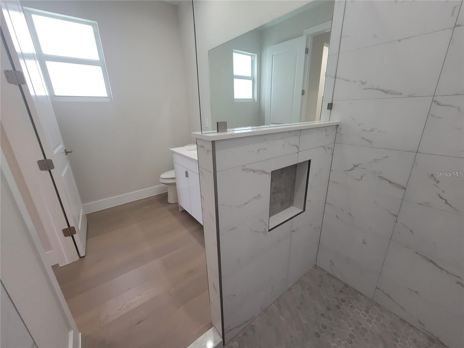 Image 15 of 38 For 2294 Trimble Avenue