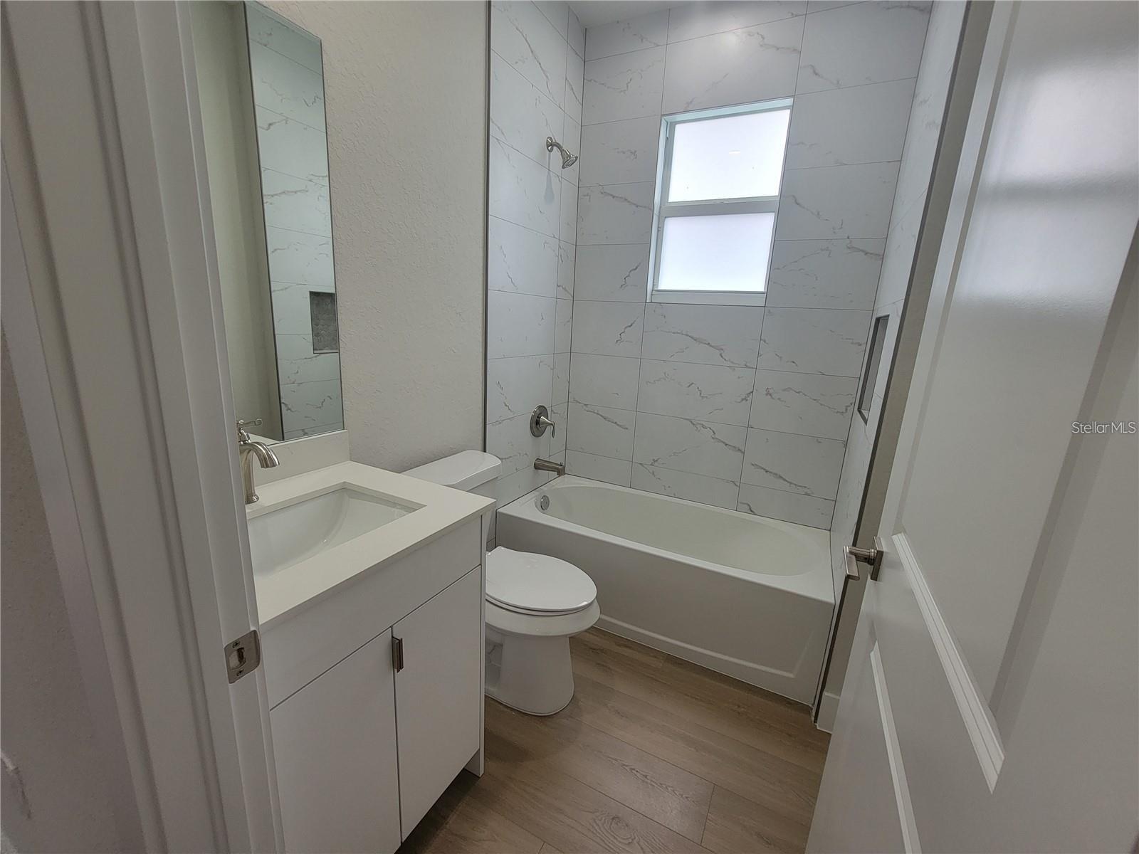 Image 23 of 38 For 2294 Trimble Avenue