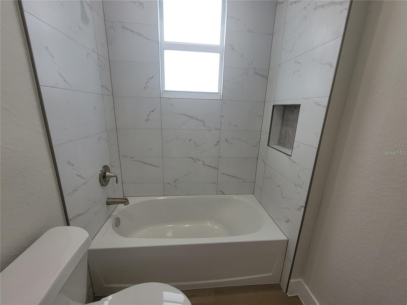 Image 24 of 38 For 2294 Trimble Avenue