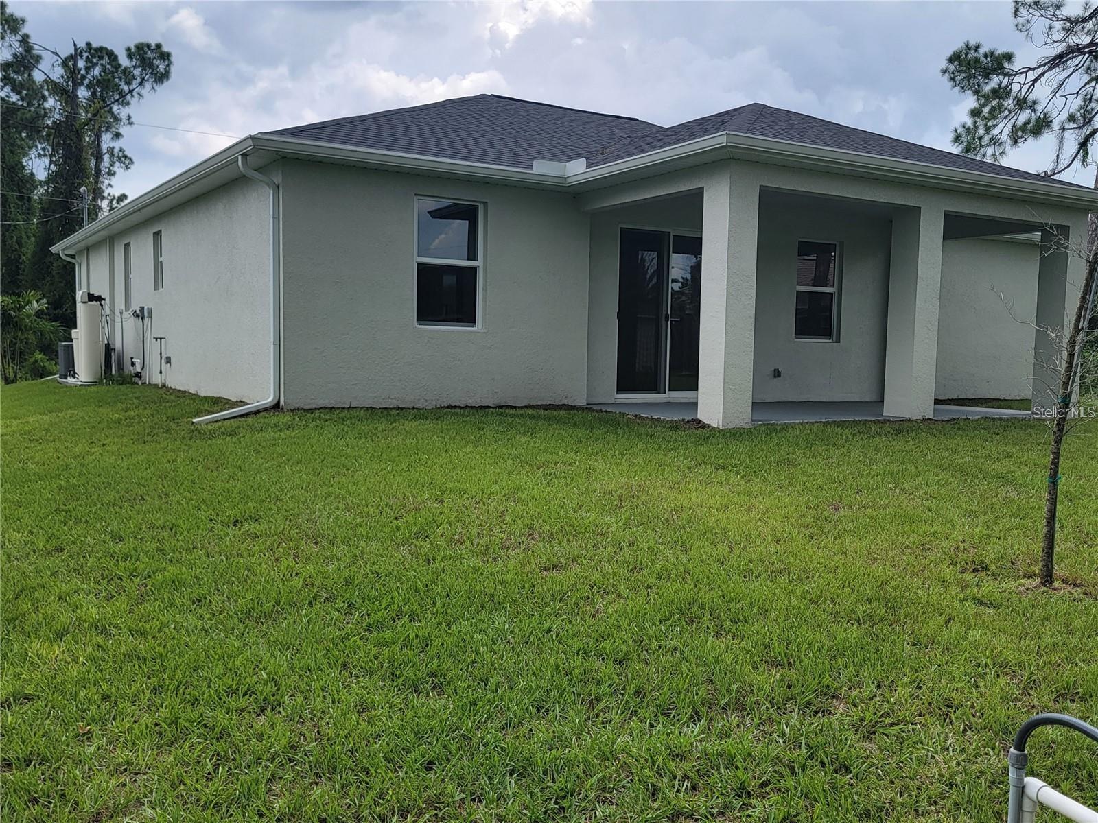 Image 37 of 38 For 2294 Trimble Avenue