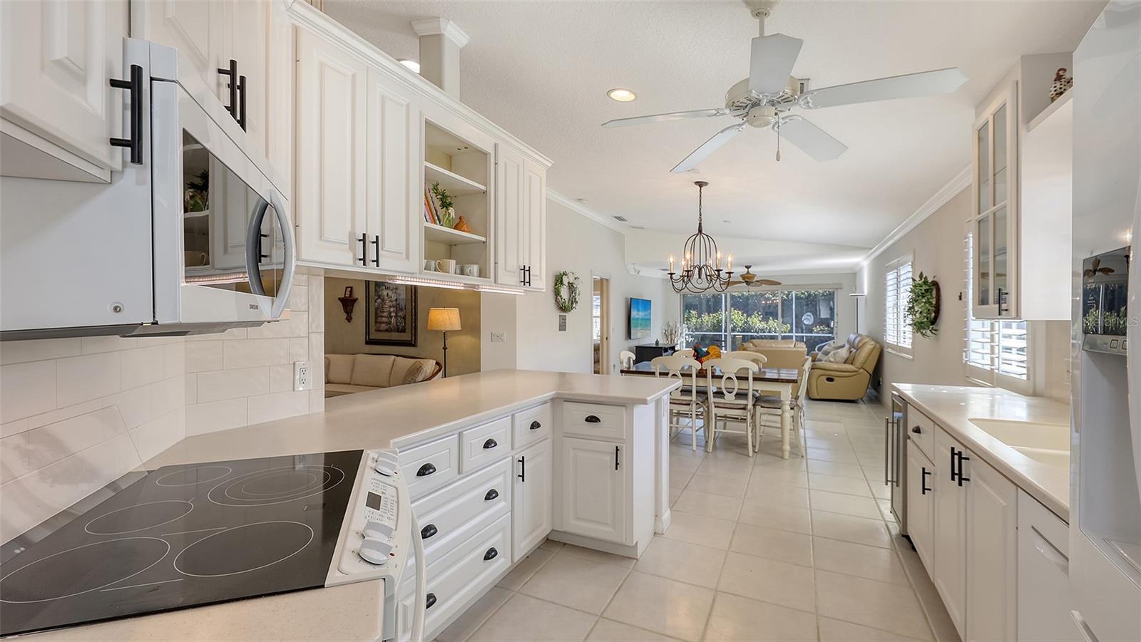 Image 12 of 61 For 7575 Quinto Drive