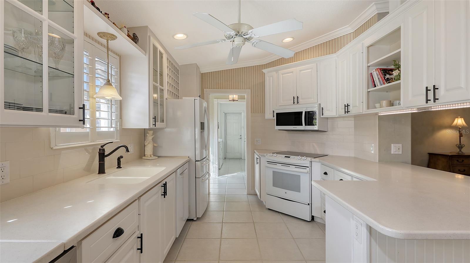 Image 13 of 61 For 7575 Quinto Drive