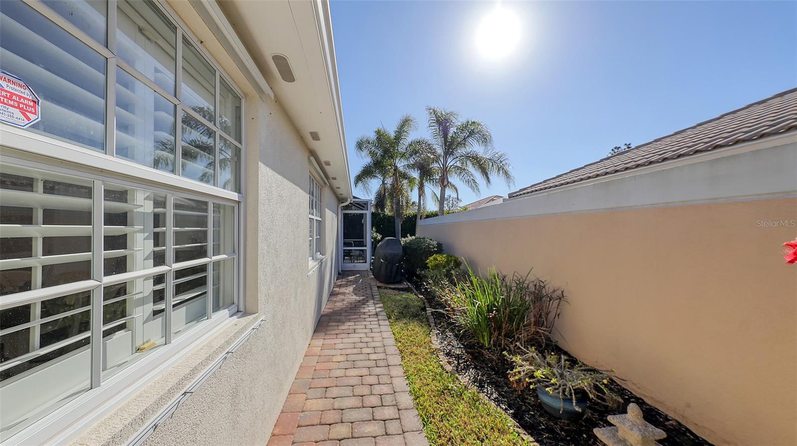 Image 38 of 61 For 7575 Quinto Drive