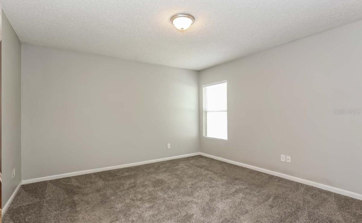 Image 6 of 13 For 1031 Biltmore Place