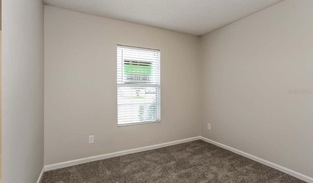 Image 9 of 13 For 1031 Biltmore Place