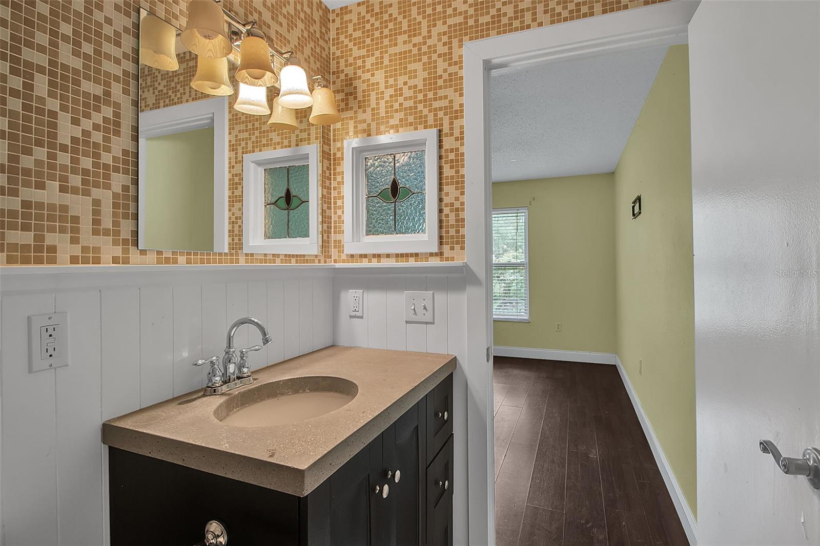 Image 17 of 37 For 4625 Summerwind Drive 13