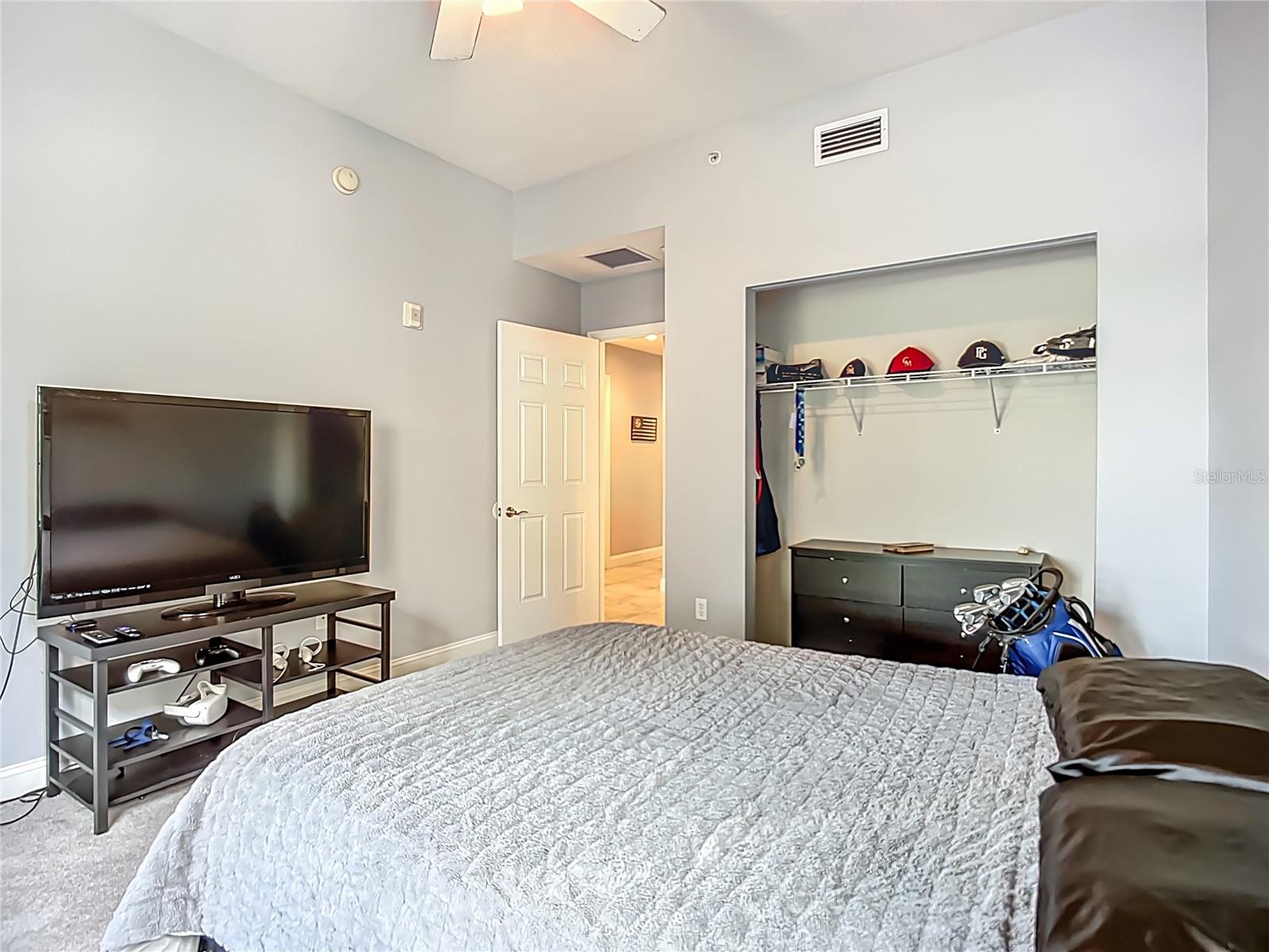 Image 35 of 59 For 7612 Lake Vista Court 208