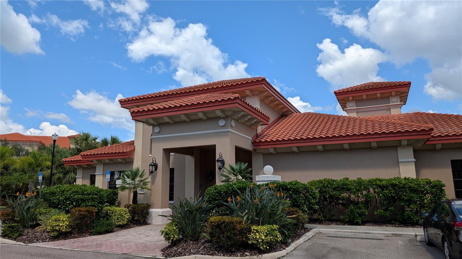 Image 37 of 59 For 7612 Lake Vista Court 208