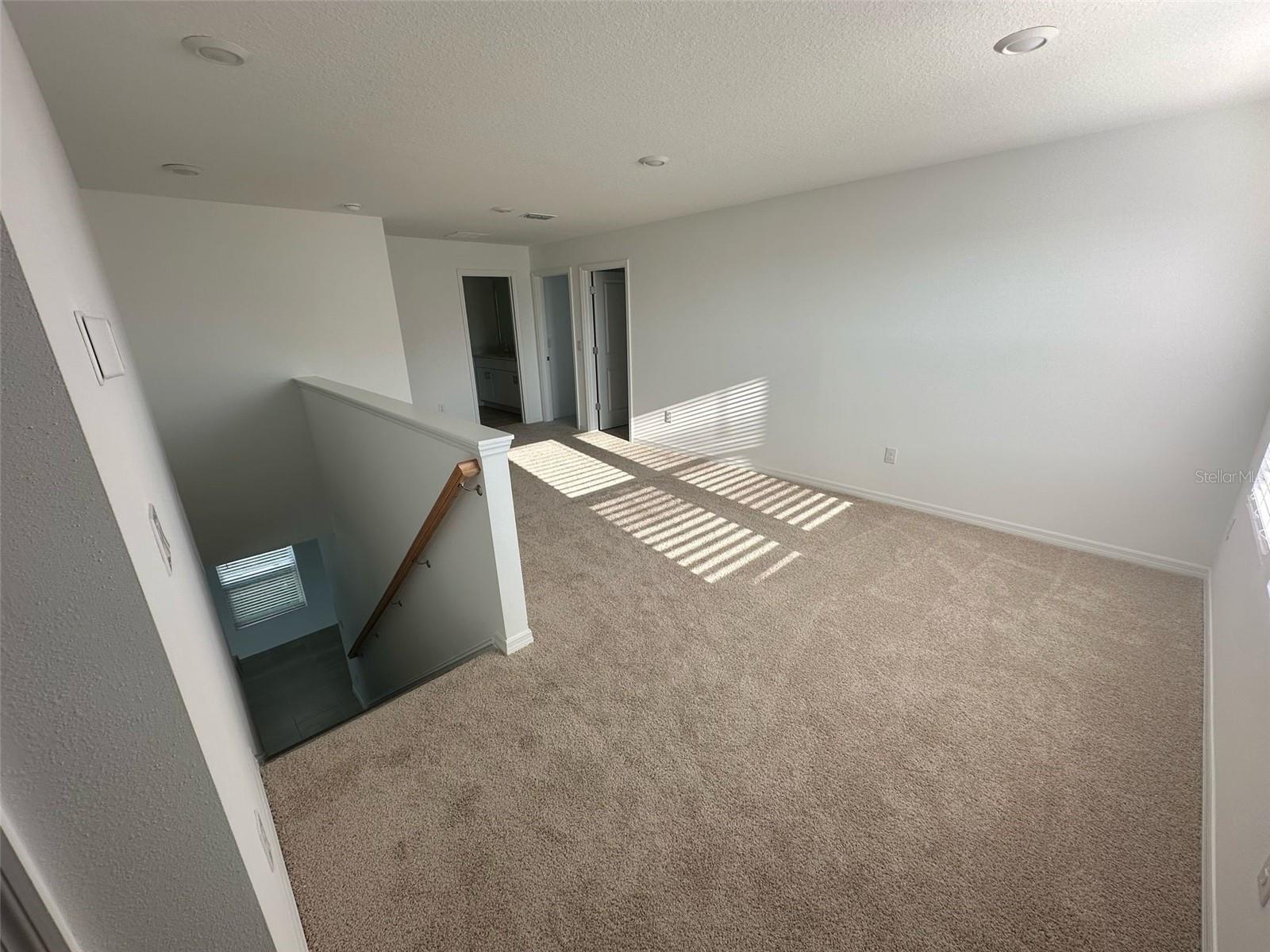 Image 12 of 34 For 11228 Fieldstone Drive