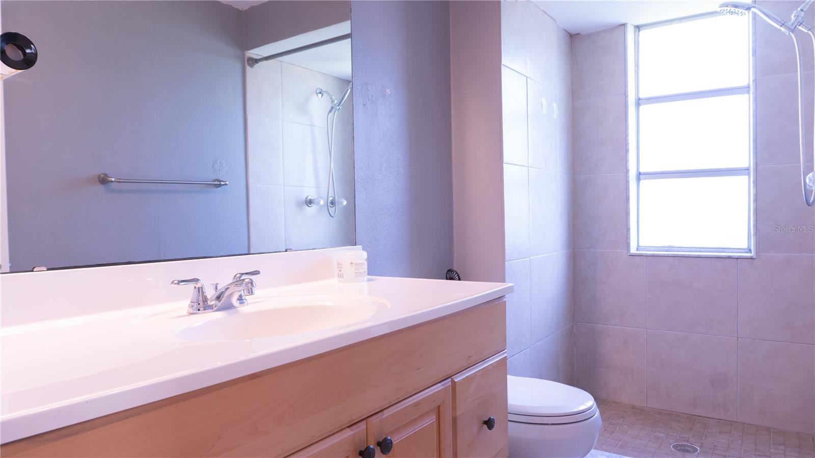 Image 18 of 24 For 531 Azalea Drive Nw