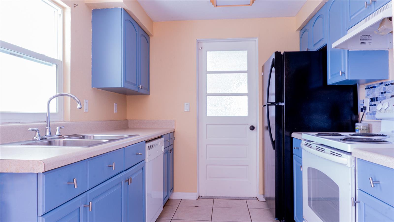 Image 5 of 24 For 531 Azalea Drive Nw