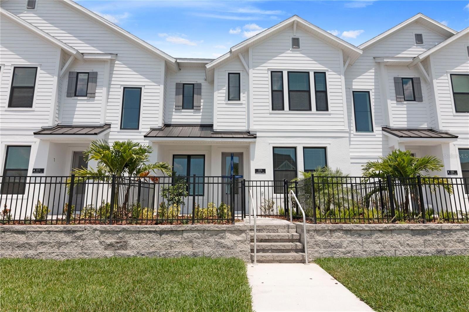 Details for 1579 Springwell Lane, SARASOTA, FL 34240