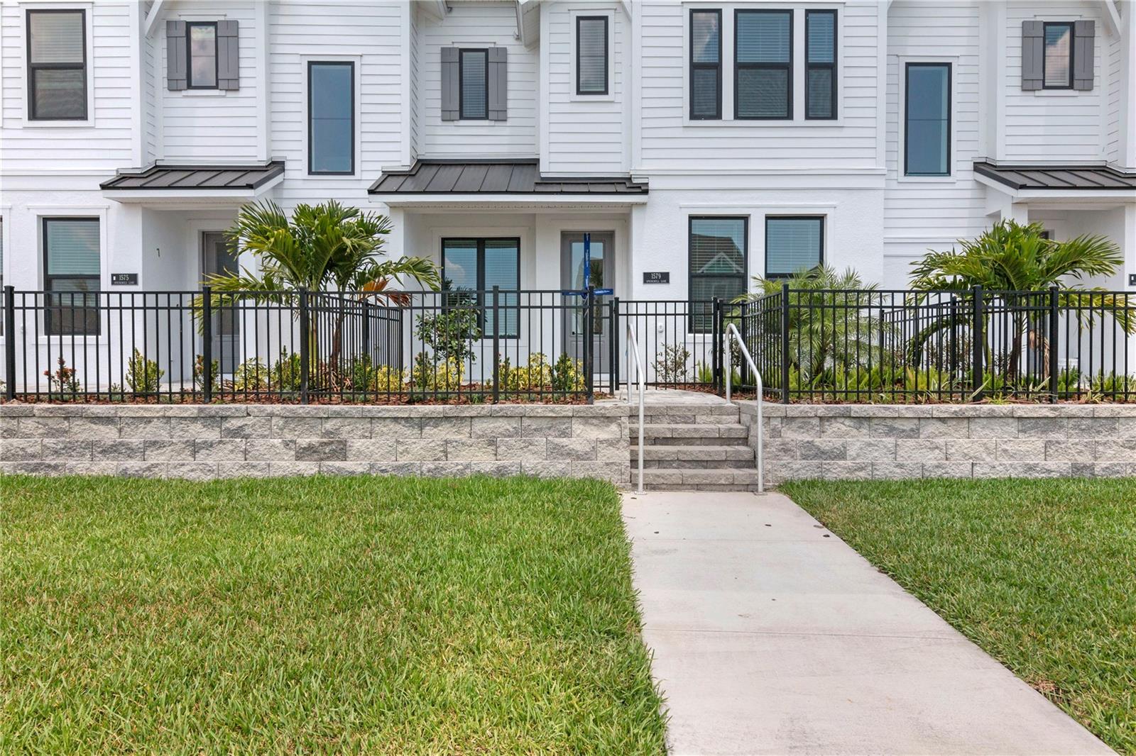 Image 2 of 21 For 1579 Springwell Lane