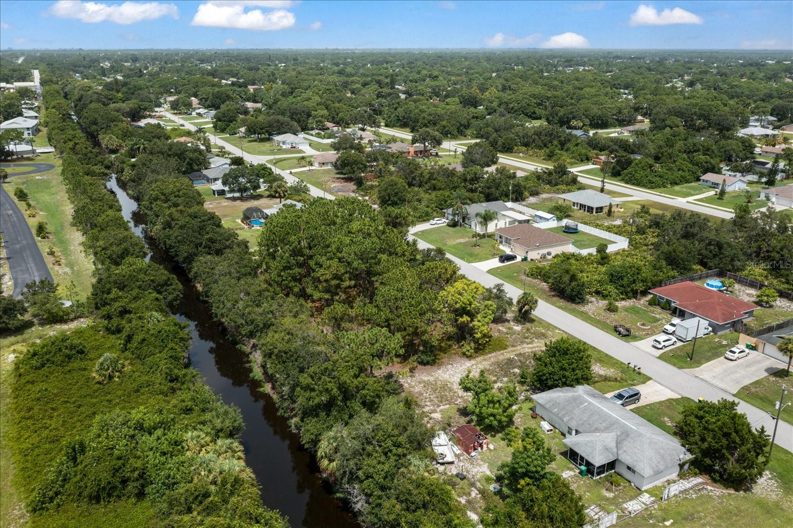 Image 10 of 13 For 10485 Greenway Avenue