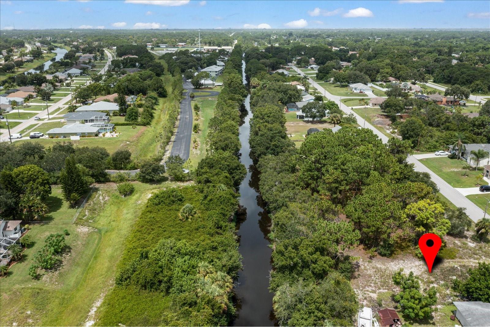 Image 4 of 13 For 10485 Greenway Avenue