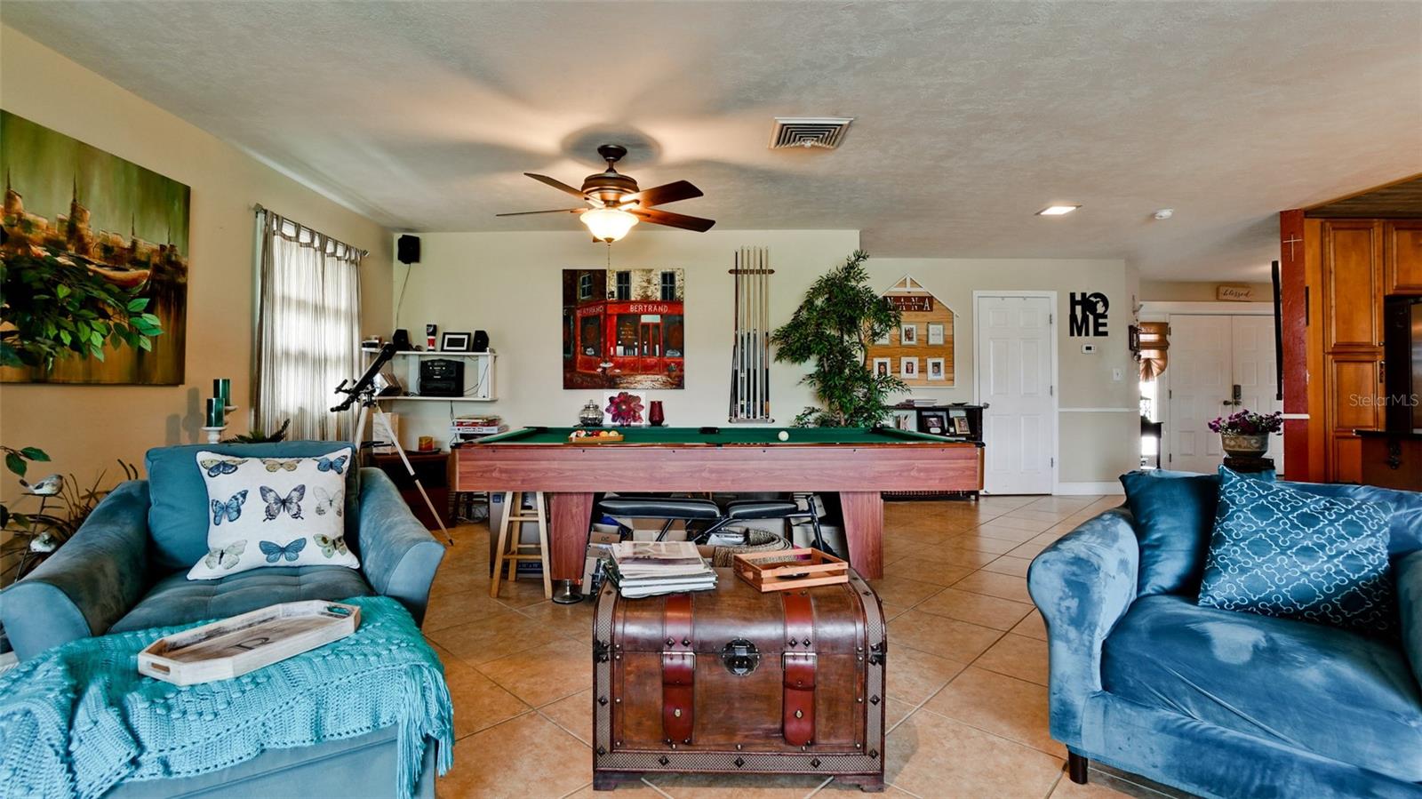 Image 20 of 48 For 836 Magellan Drive