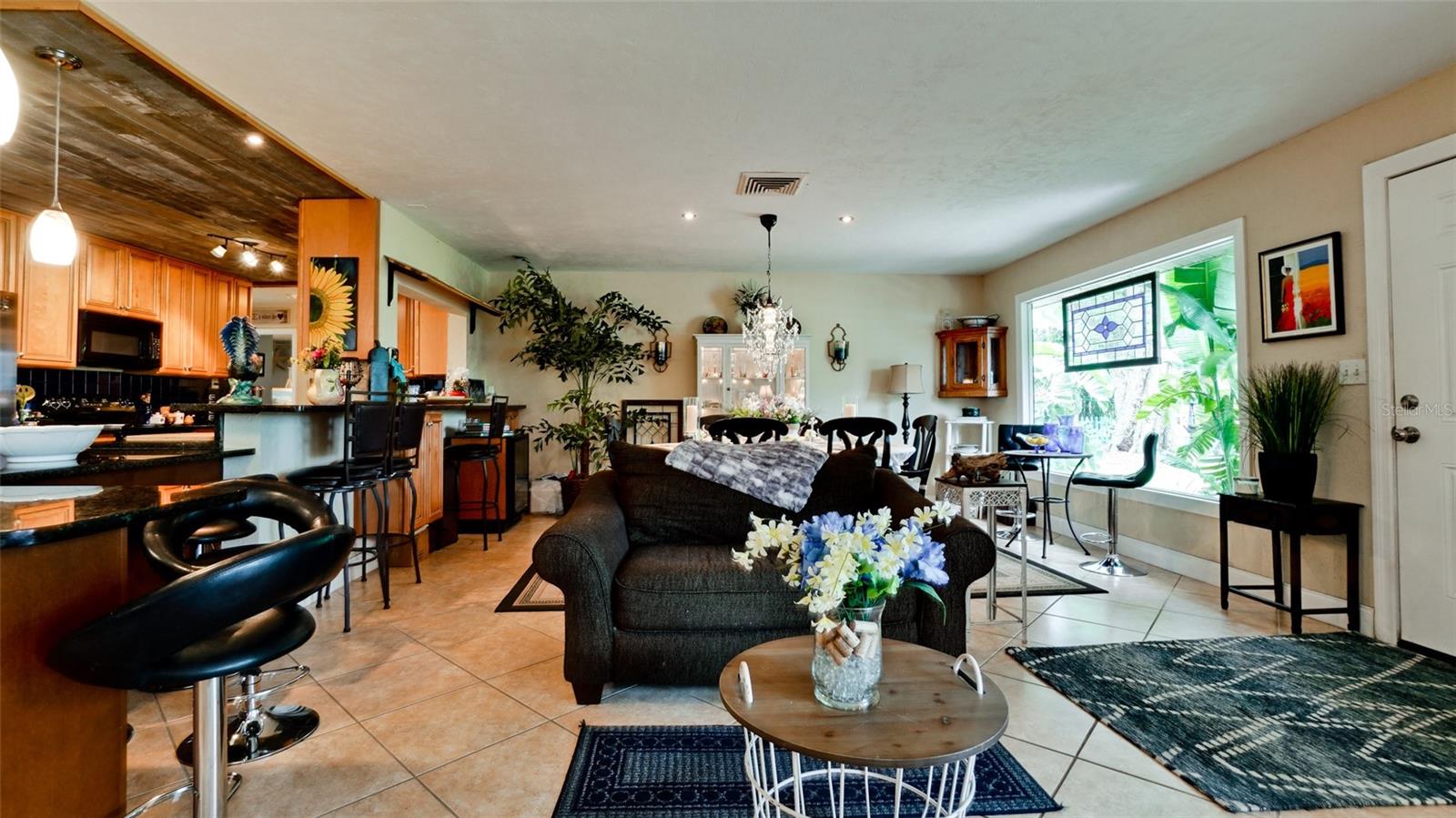 Image 22 of 48 For 836 Magellan Drive