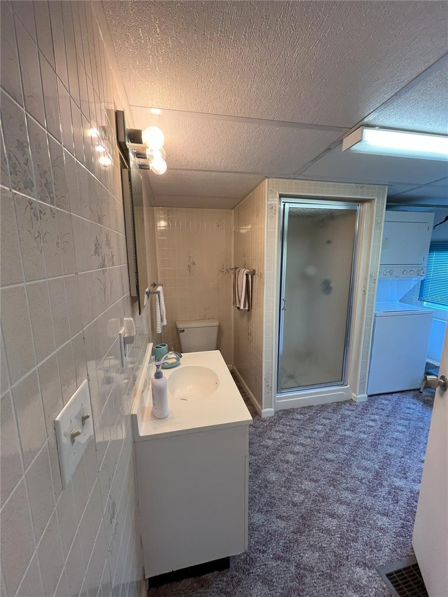 Image 11 of 41 For 6608 Oregon Street