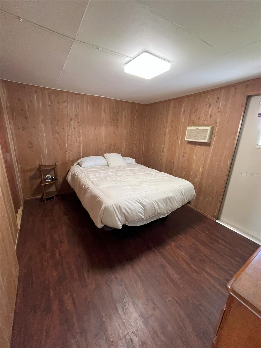 Image 6 of 41 For 6608 Oregon Street