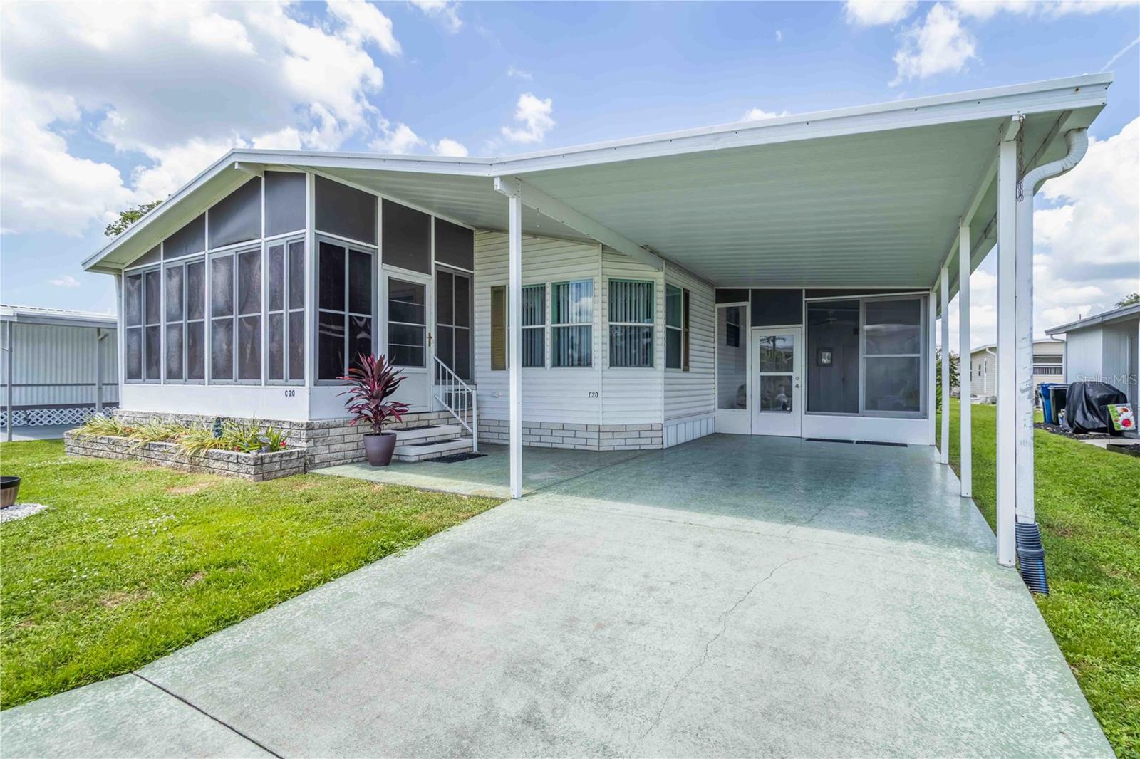 Image 2 of 29 For 5316 53rd Avenue E C20