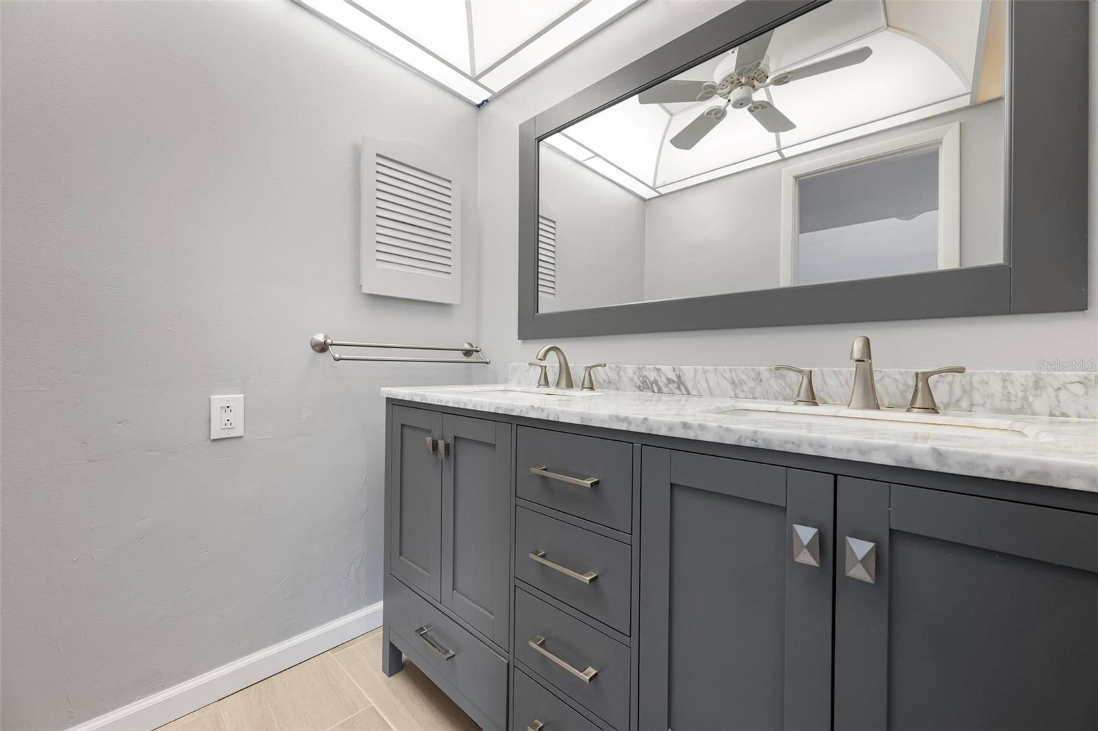 Image 20 of 25 For 2227 Circlewood Drive 52