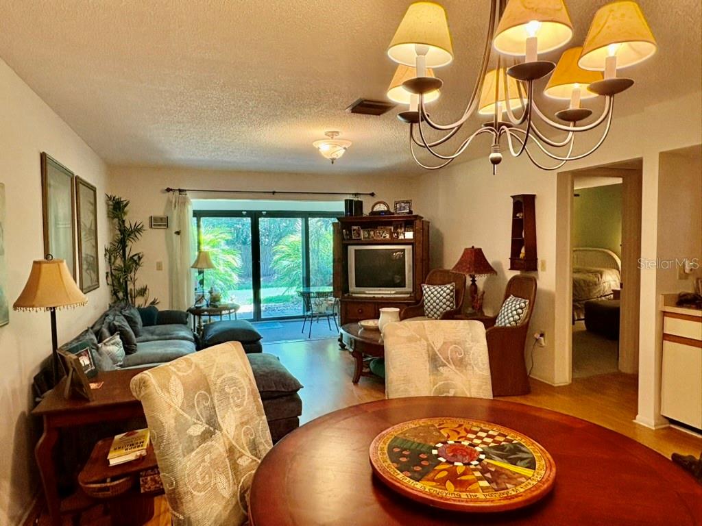 Image 6 of 47 For 4414 Spicewood Drive C