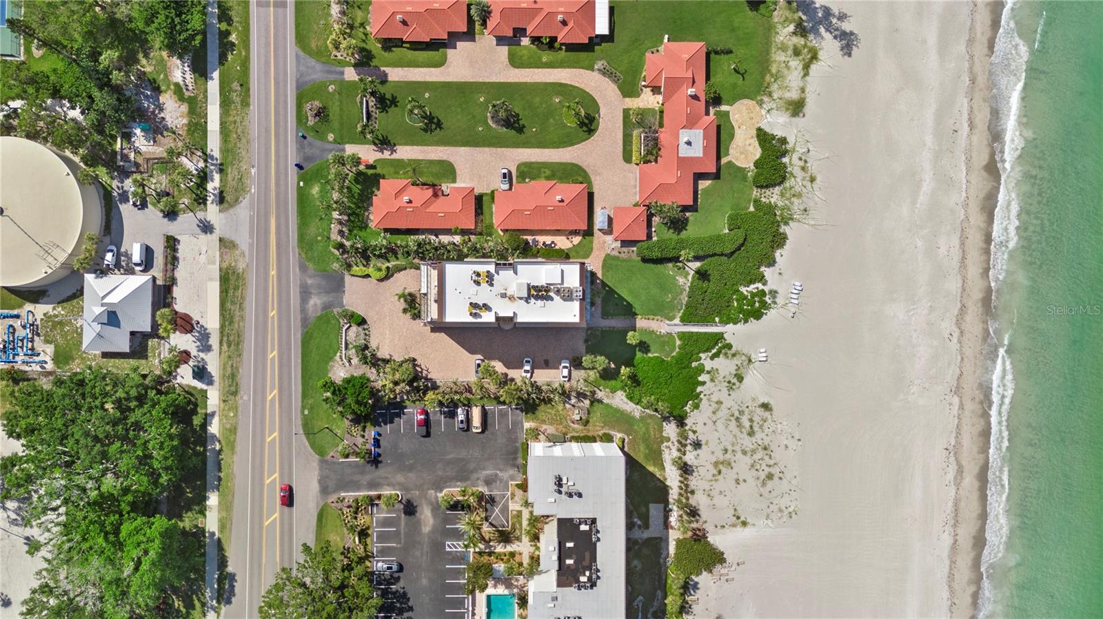 Image 36 of 41 For 4241 Gulf Of Mexico Drive 202