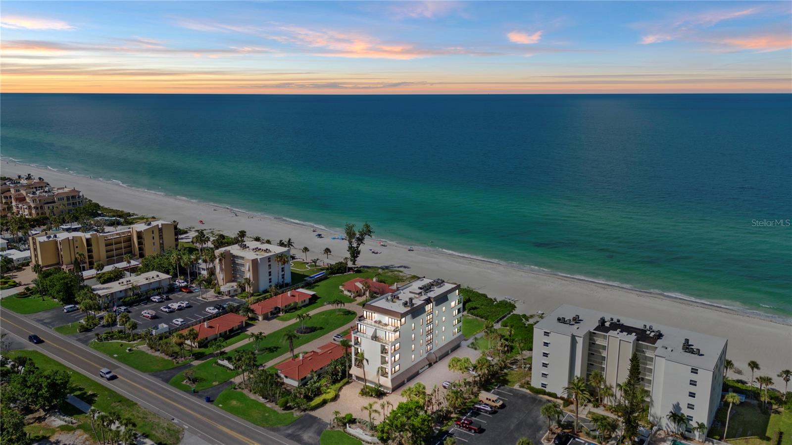 Image 6 of 41 For 4241 Gulf Of Mexico Drive 202