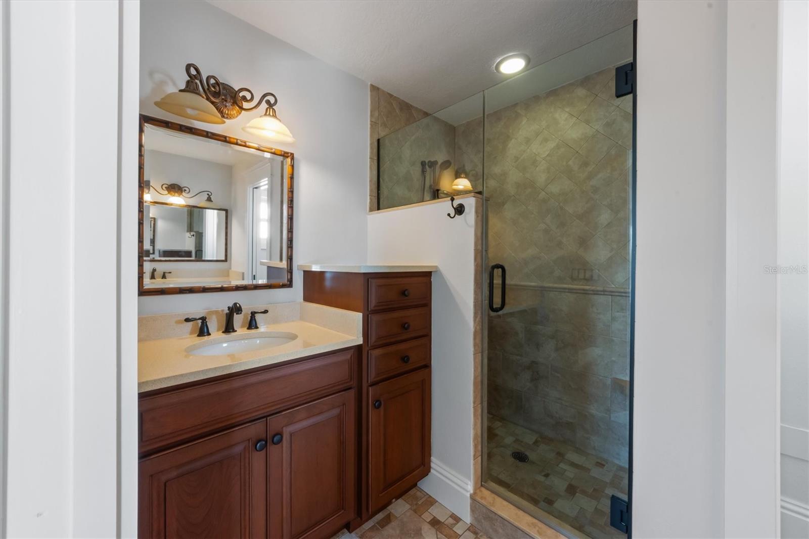 Image 41 of 76 For 513 Bayview Place