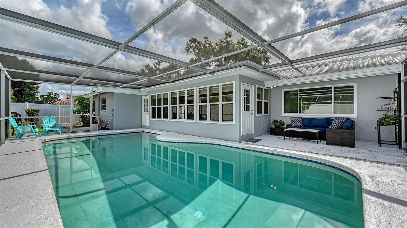 Image 27 of 33 For 2852 Captiva Drive